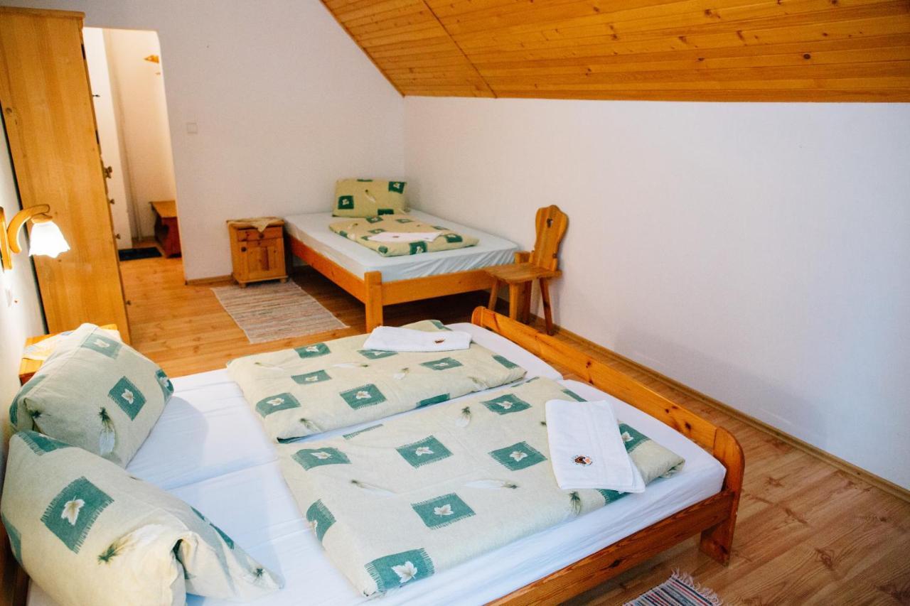 Penzion Sindlovec Oravice Exteriör bild